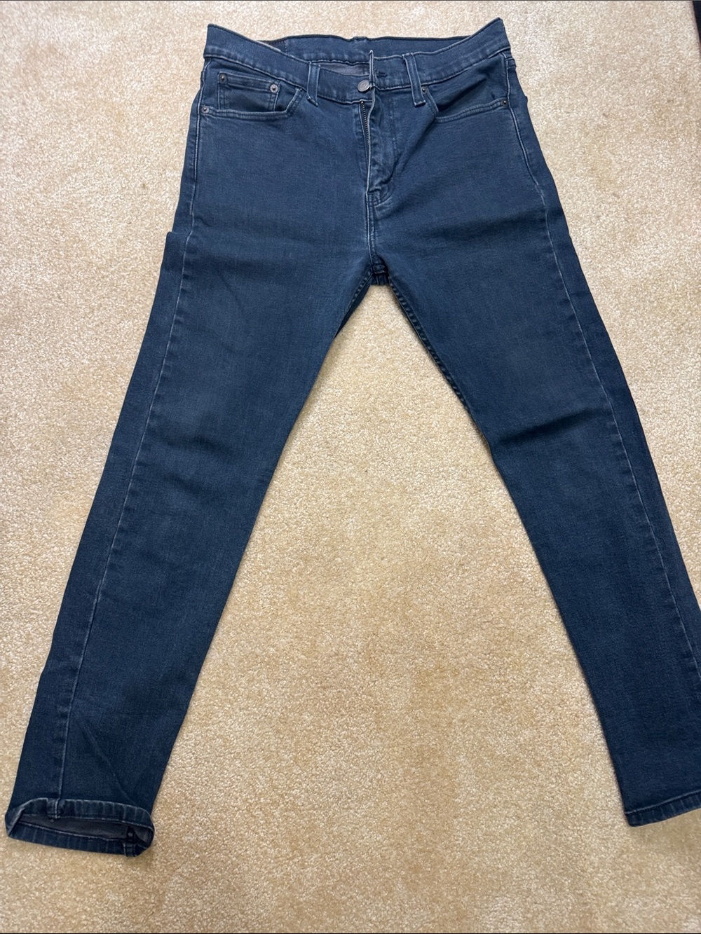 Levi’s 510 dark blue Jeans 32x30